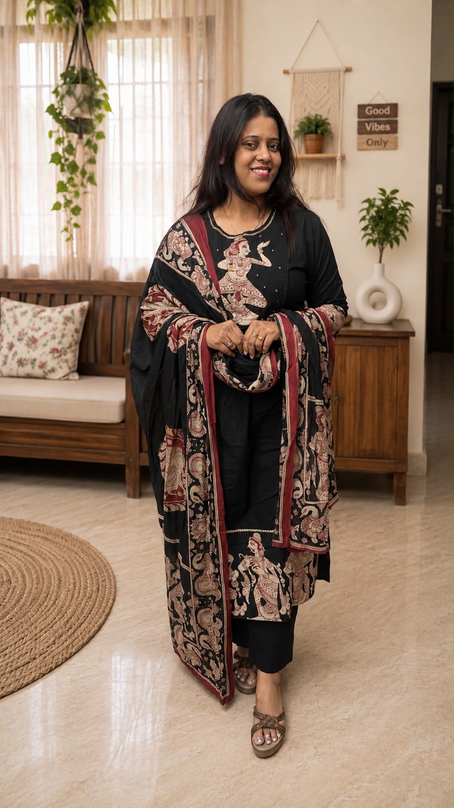 TRADITIONAL ELEGANCE WITH A MODERN TOUCH