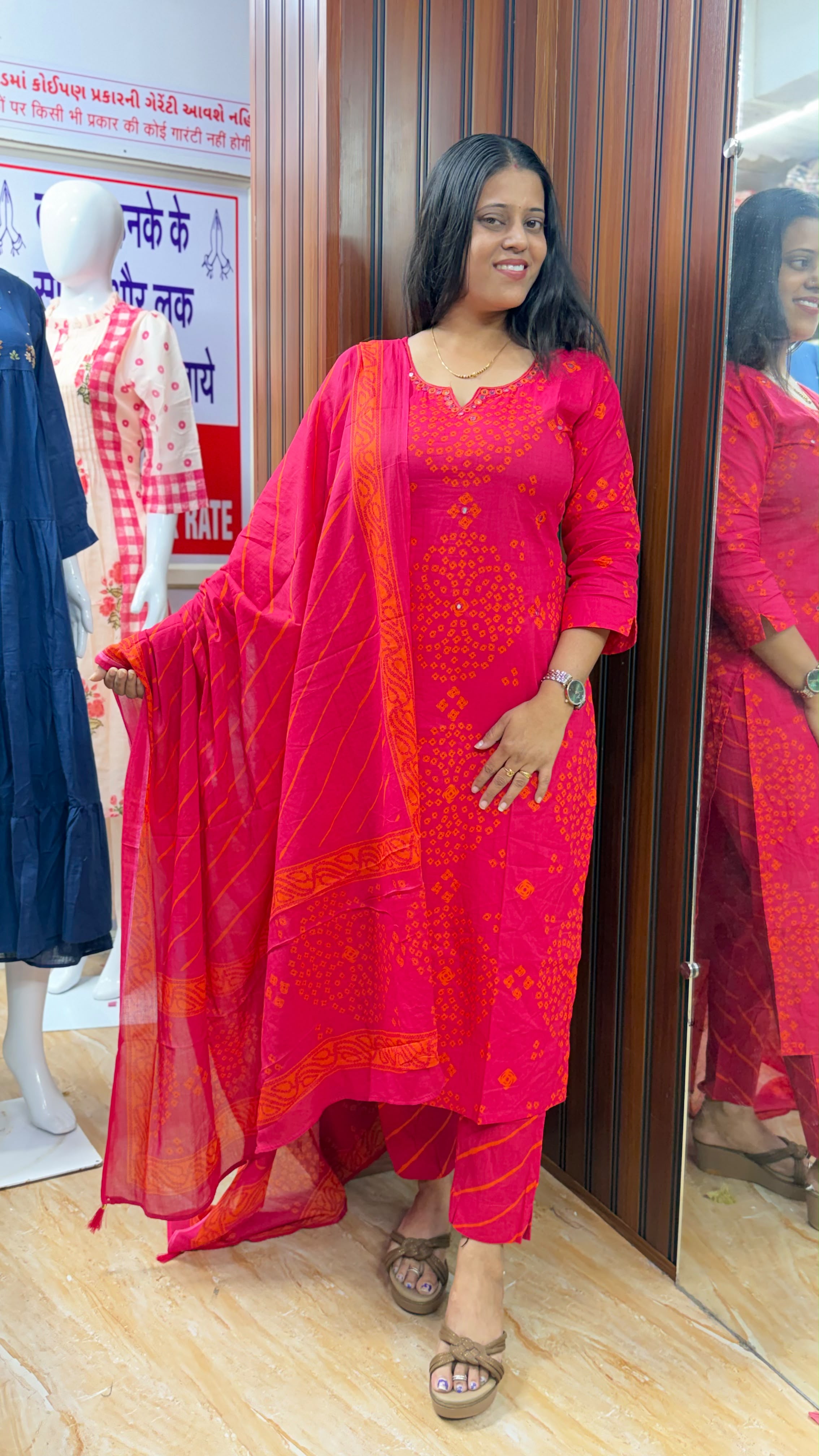 Pure Cotton Bandhani : PCC012