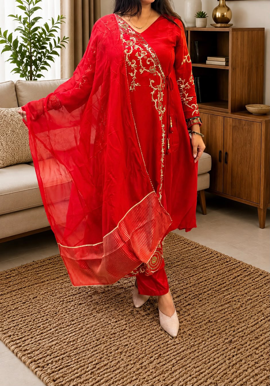 ROYAL HEAVY LOOK RED ARTICLE