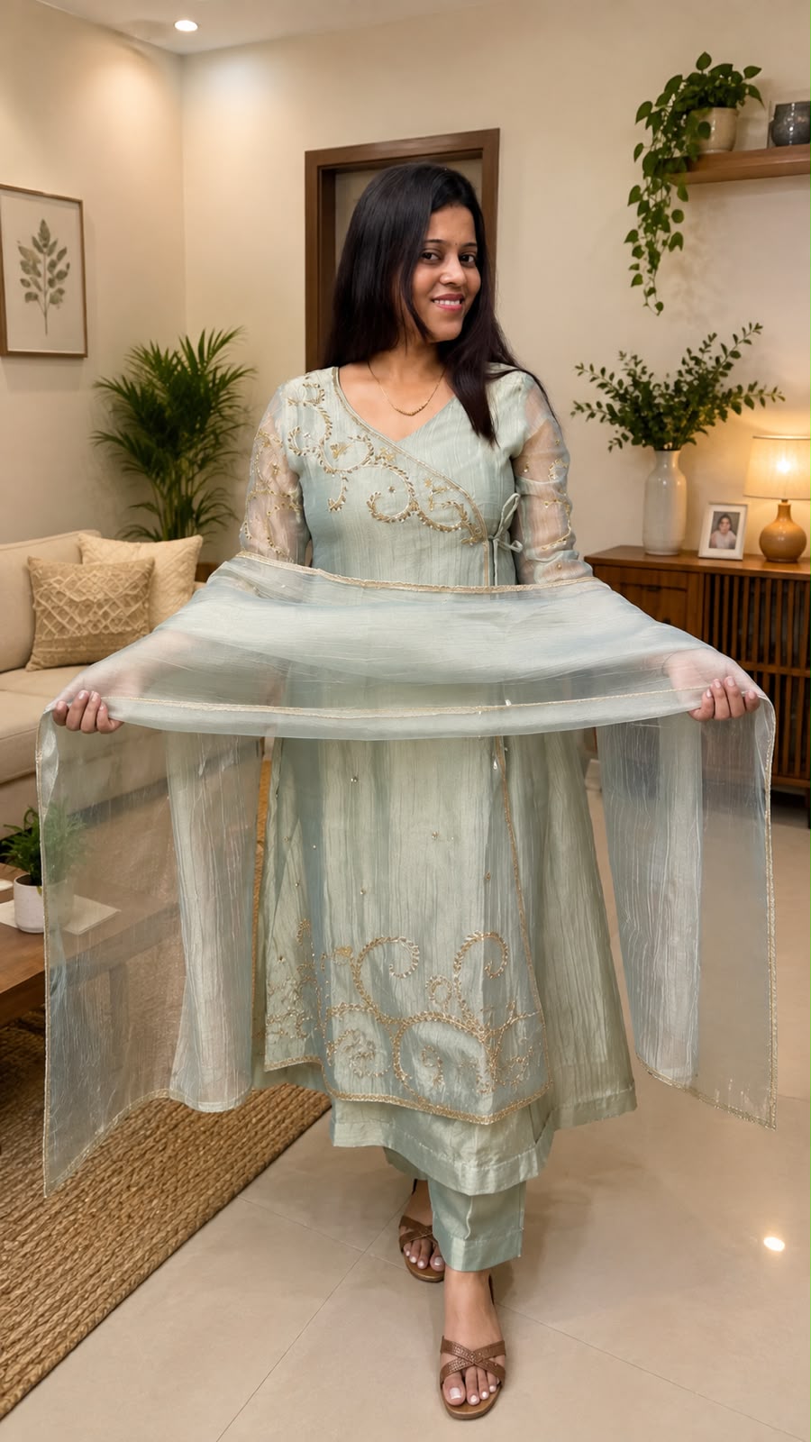 VIRAL ANGARAKHA SUIT : PC18